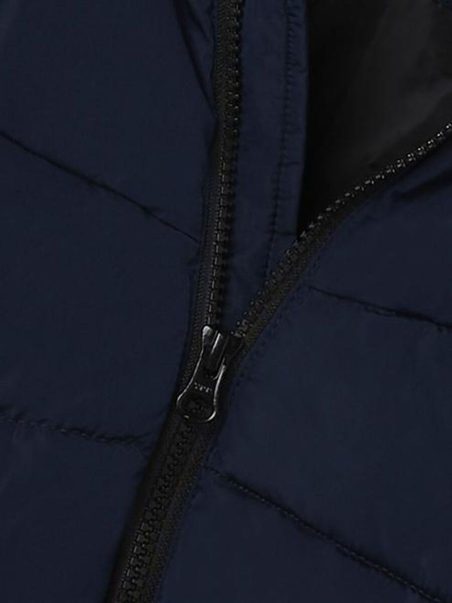 PUFFER GEWATTEERDE JAS