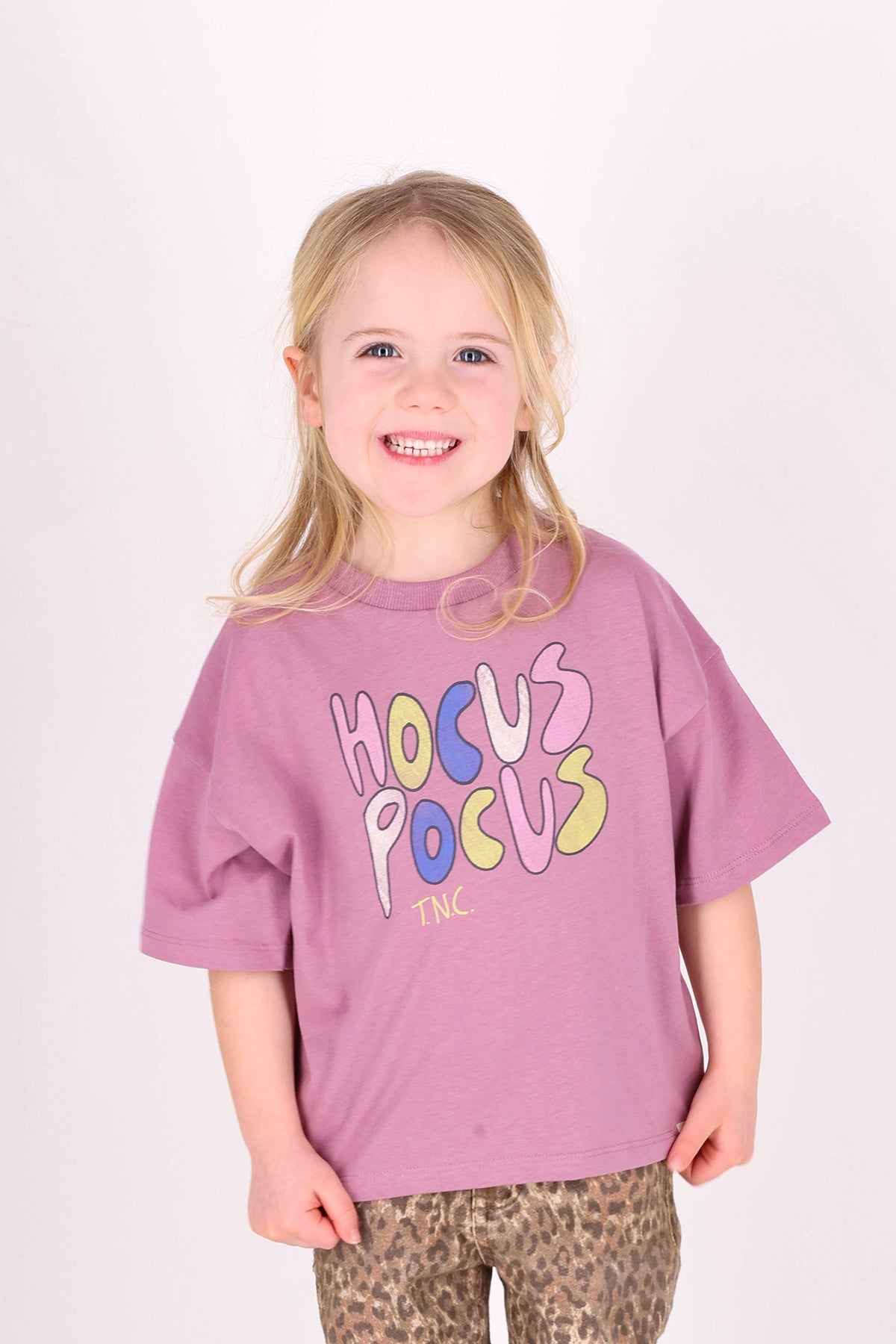 The New Chapter Hocus Pocus T-shirt roze oversized - meisjes shirt