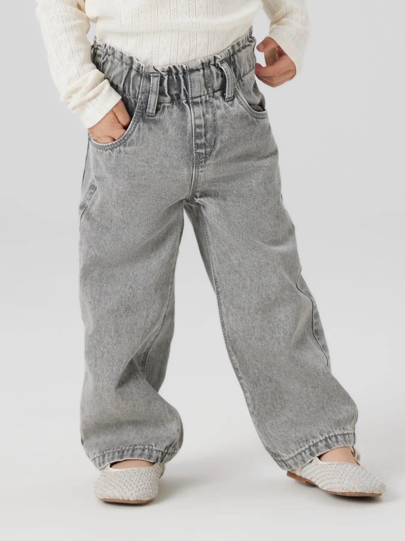 Wide fit grey denim