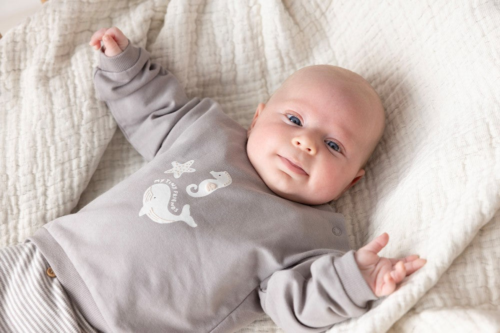 Feetje Broek Rib met Streep Sea Sweeties - Baby Broekje Gestreept - close up