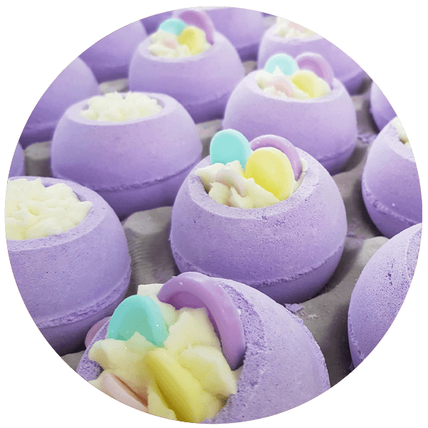 Bomb-jamin Button Bath Blaster