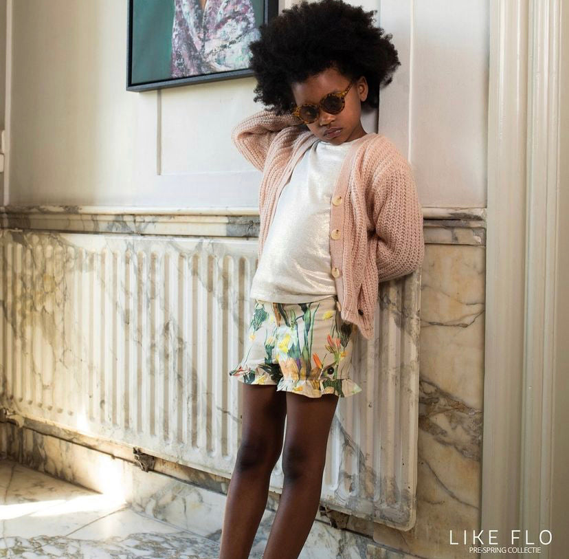 Like FLO sand short met leaf print.