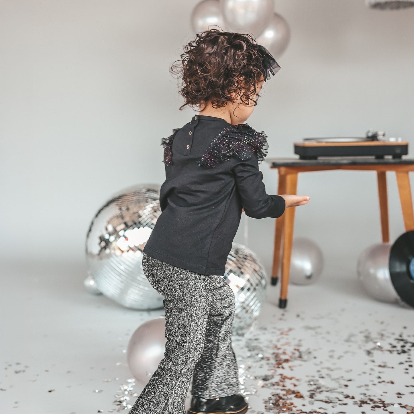 TULE LONGSLEEVE ZWART
