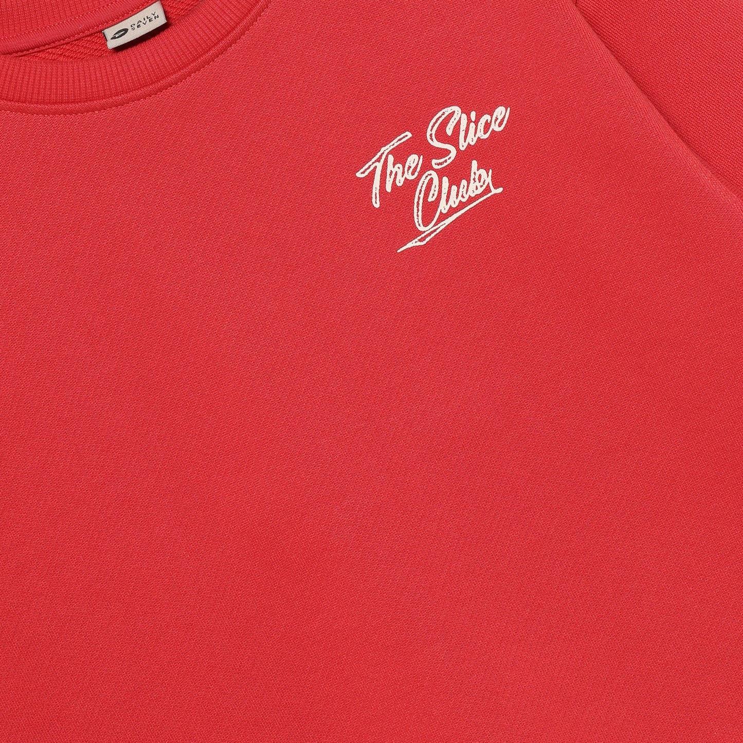 Daily7 Oversized Sweater Slice Club Rood - detail