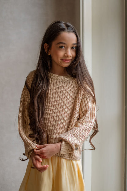 Like Flo Djuna gold knit - detail gebreide structuur