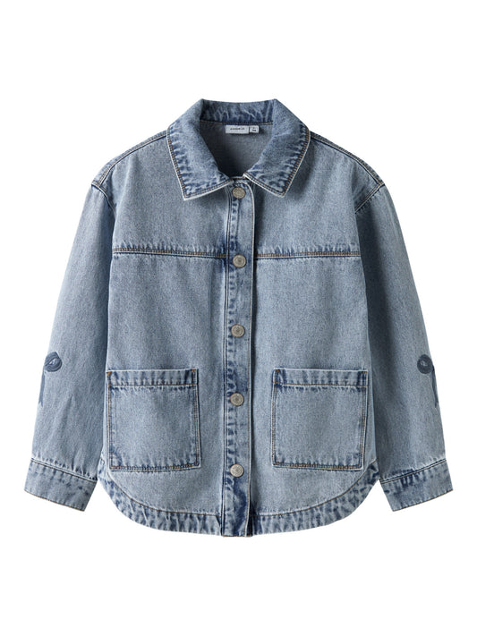 NAME IT Gloria denim jasje voor meisjes - vooraanzicht op witte achtergrond