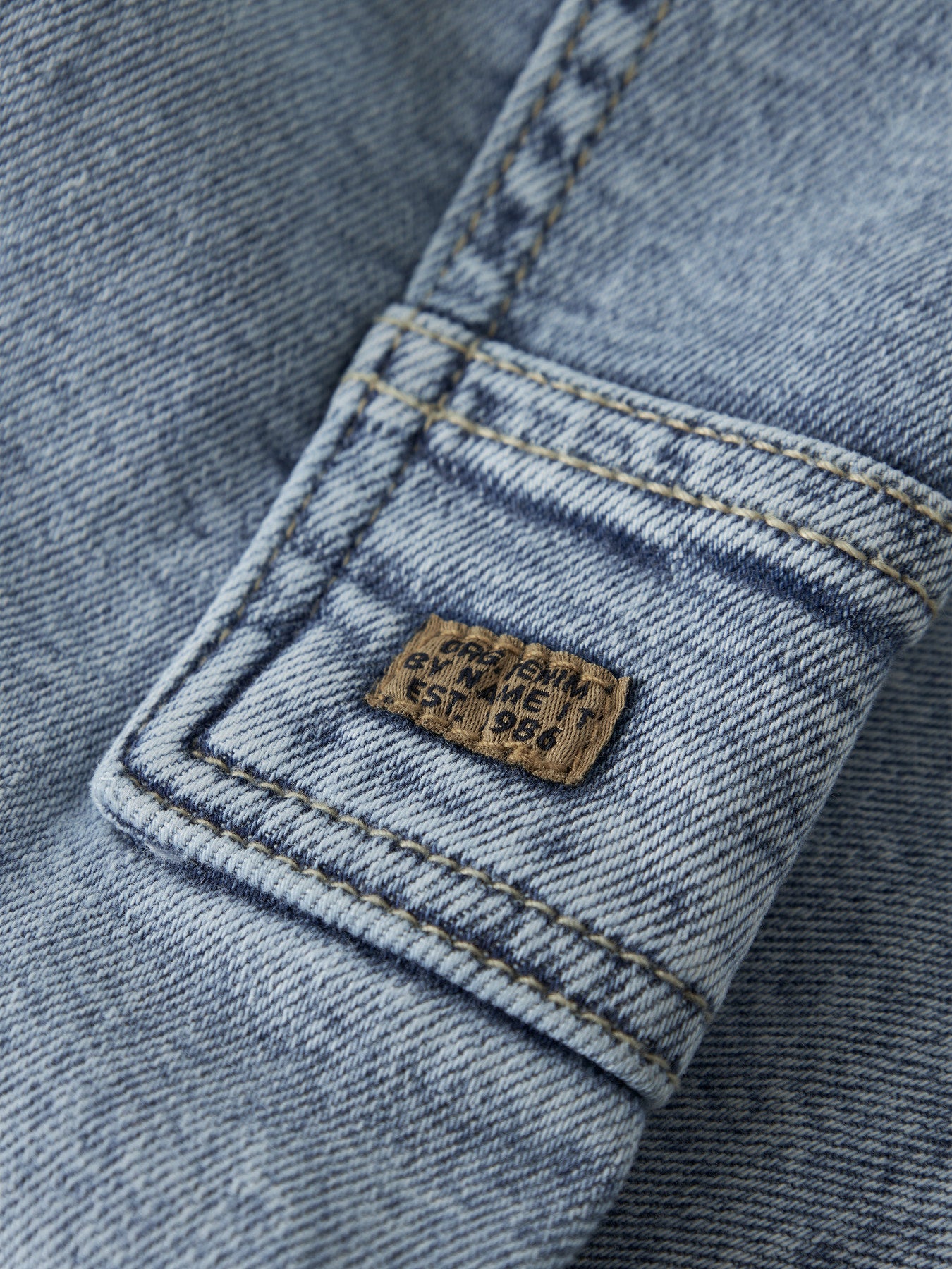 NAME IT Ben tapered carpenter jeans light blue jongens - carpenter zakken detail