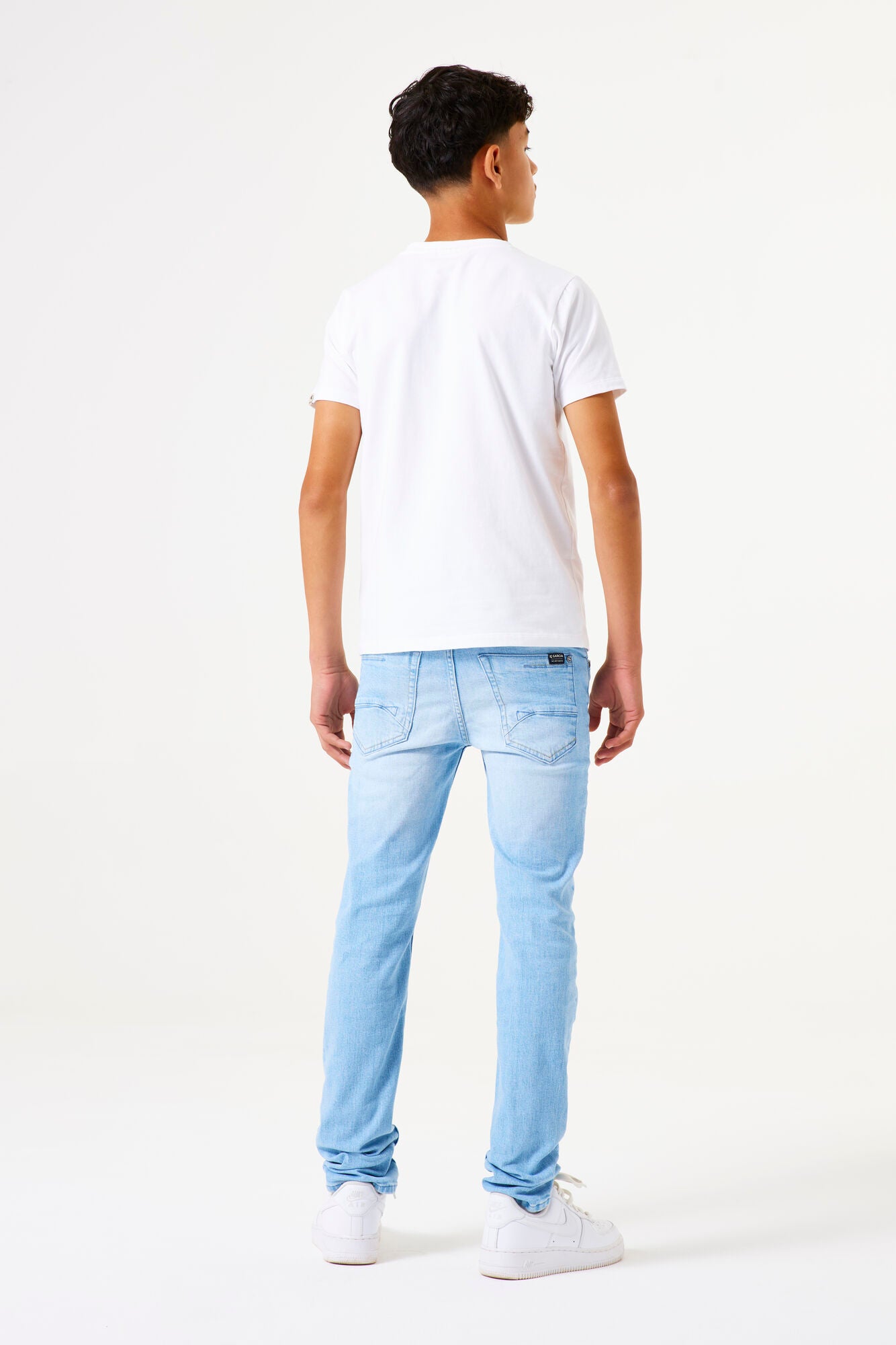 GARCIA Tavio Slim Fit Jeans Lichtblauw - Stoere Jongens Jeans - achterkant gestyled