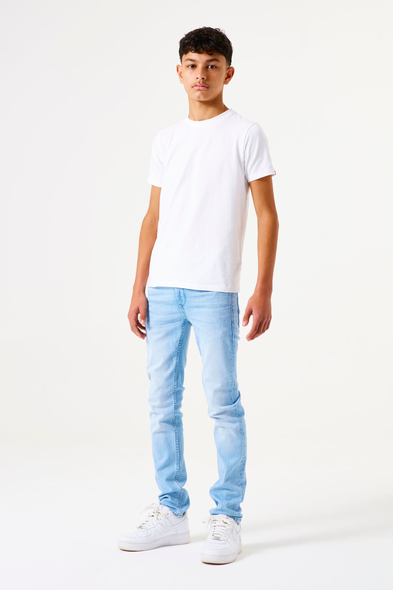 GARCIA Tavio Slim Fit Jeans Lichtblauw - Stoere Jongens Jeans - gestyled voorkant