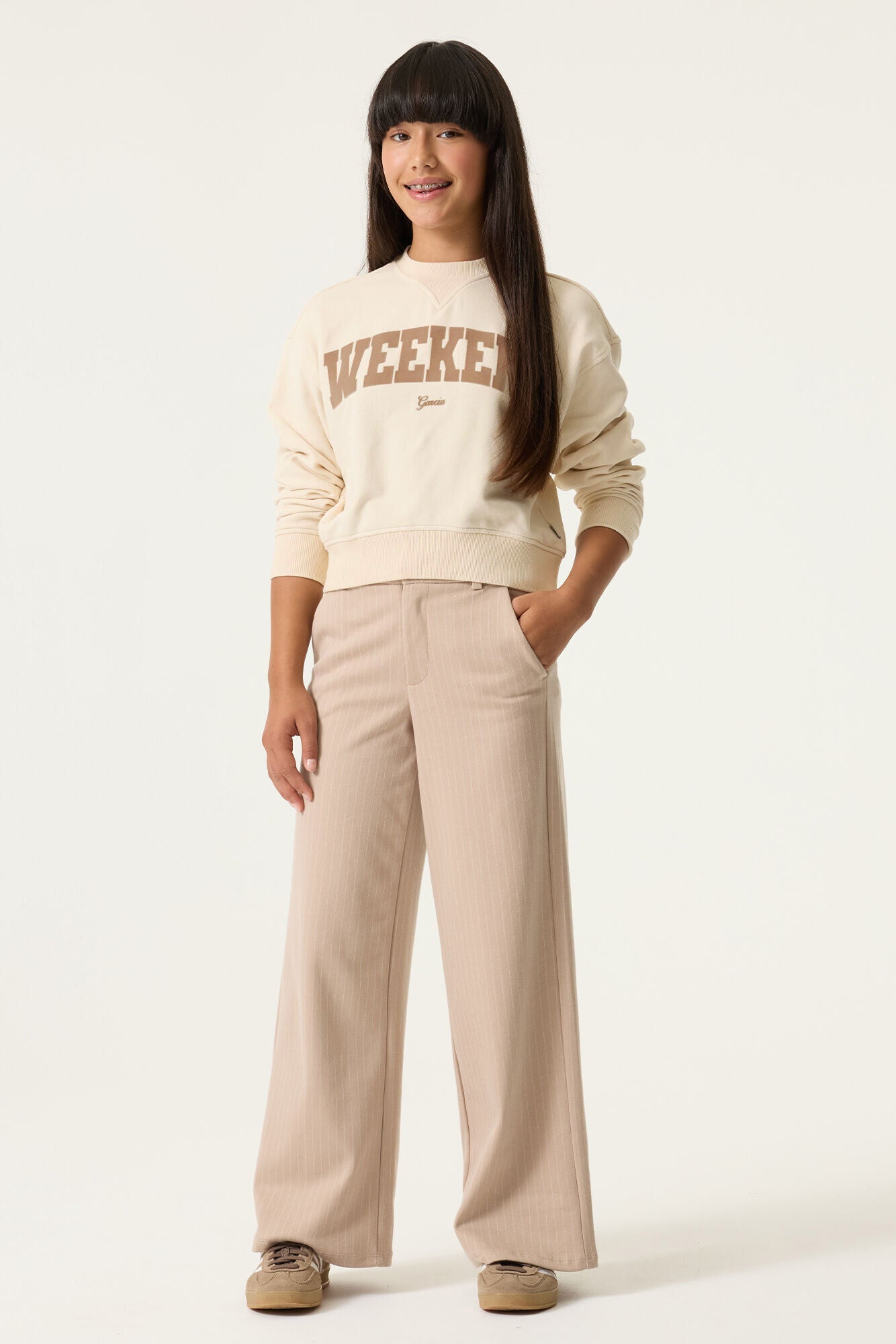 Beige Garcia sweater voor meisjes - close-up Weekend print
