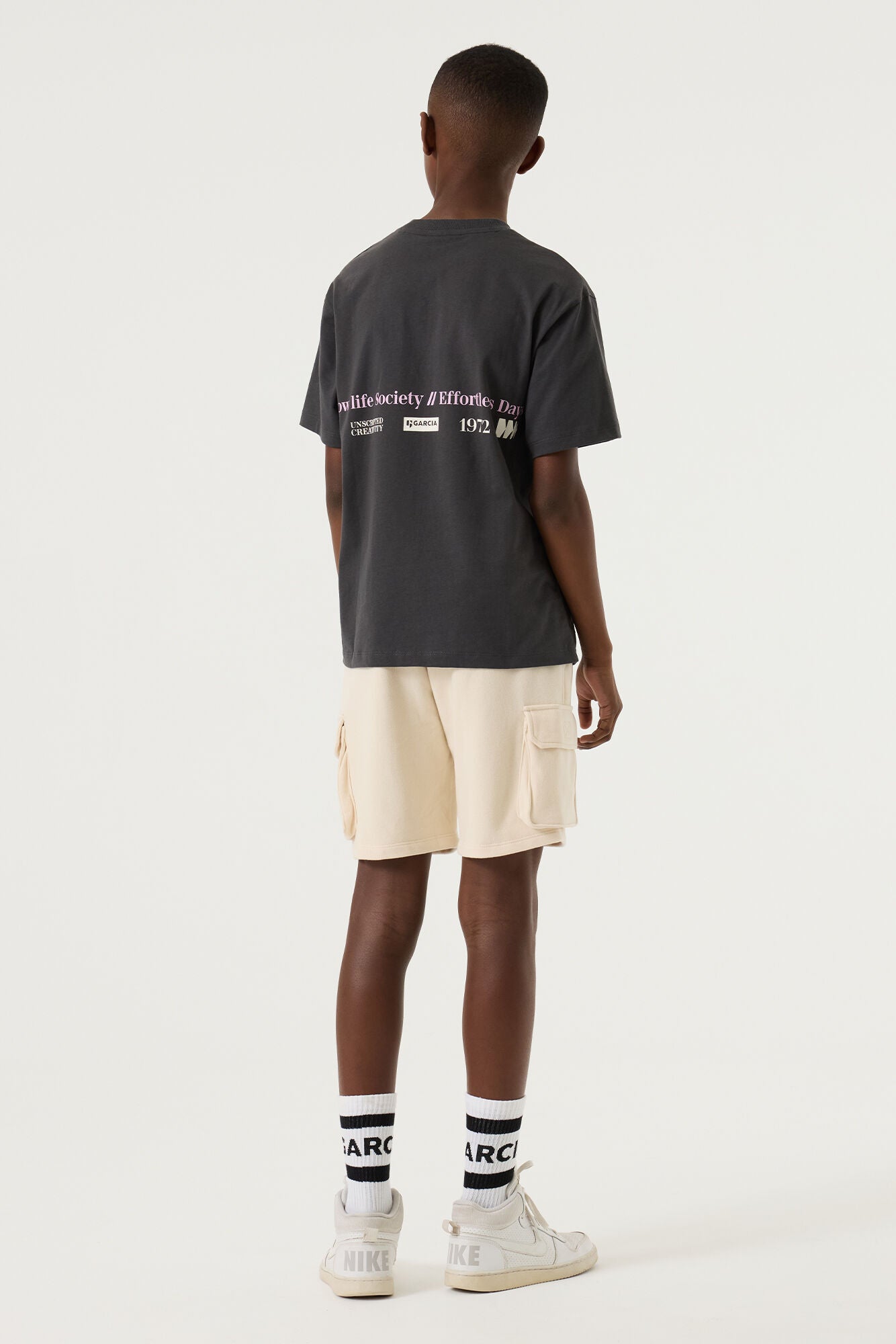 Garcia Jogger Short Sandstone - Jongens Tieners - achterkant gestyled