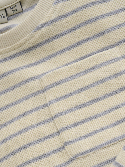 LONG SLEEVE SMALL STRIPES