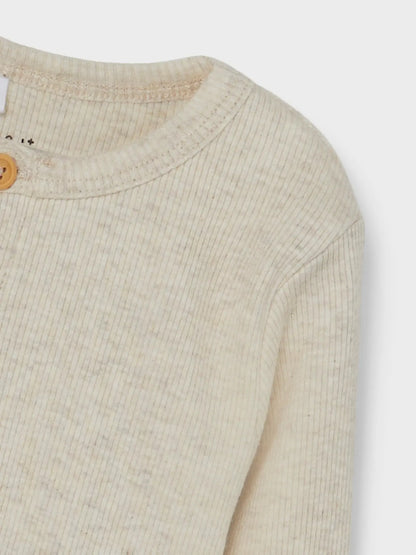 Longsleeve rib knoopjes