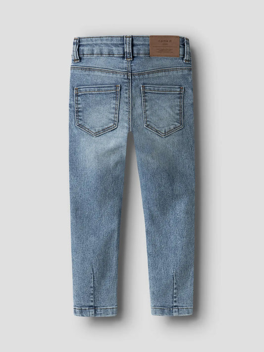 NAME IT Polly skinny jeans medium blue denim - achterkant met zakdetail