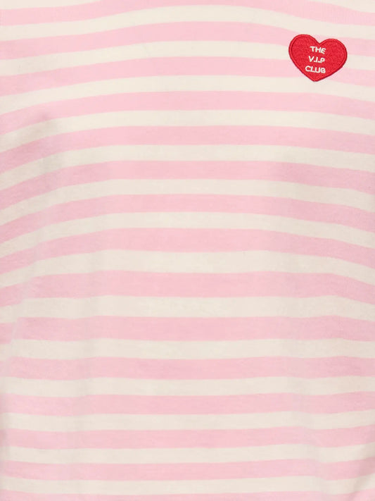 Roze gestreept meisjes t-shirt KIDS ONLY - detail van het streepdesign en pasvorm