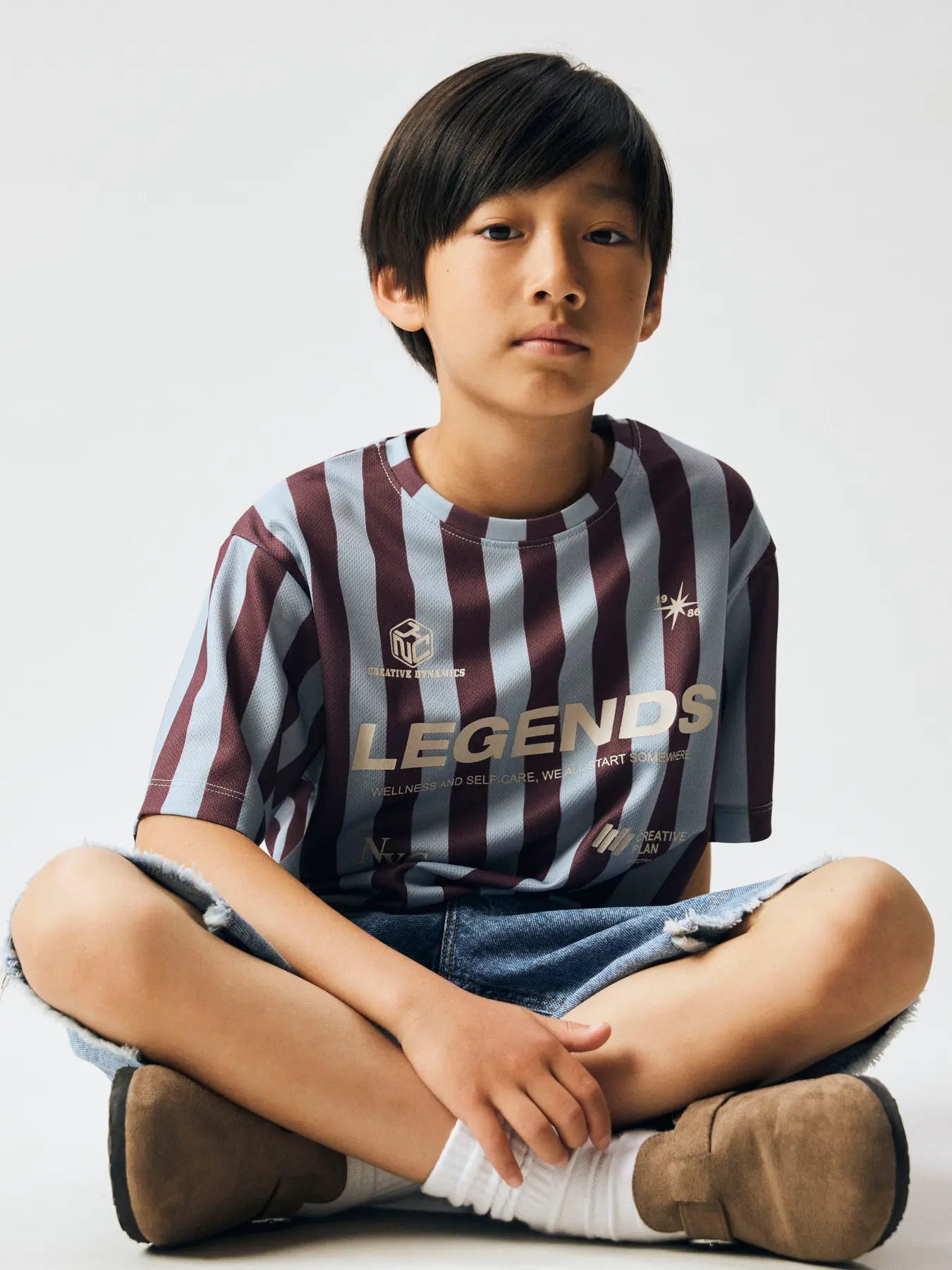 NAME IT Soccer Vibes t-shirt jongens - zijkant met strepen patroon