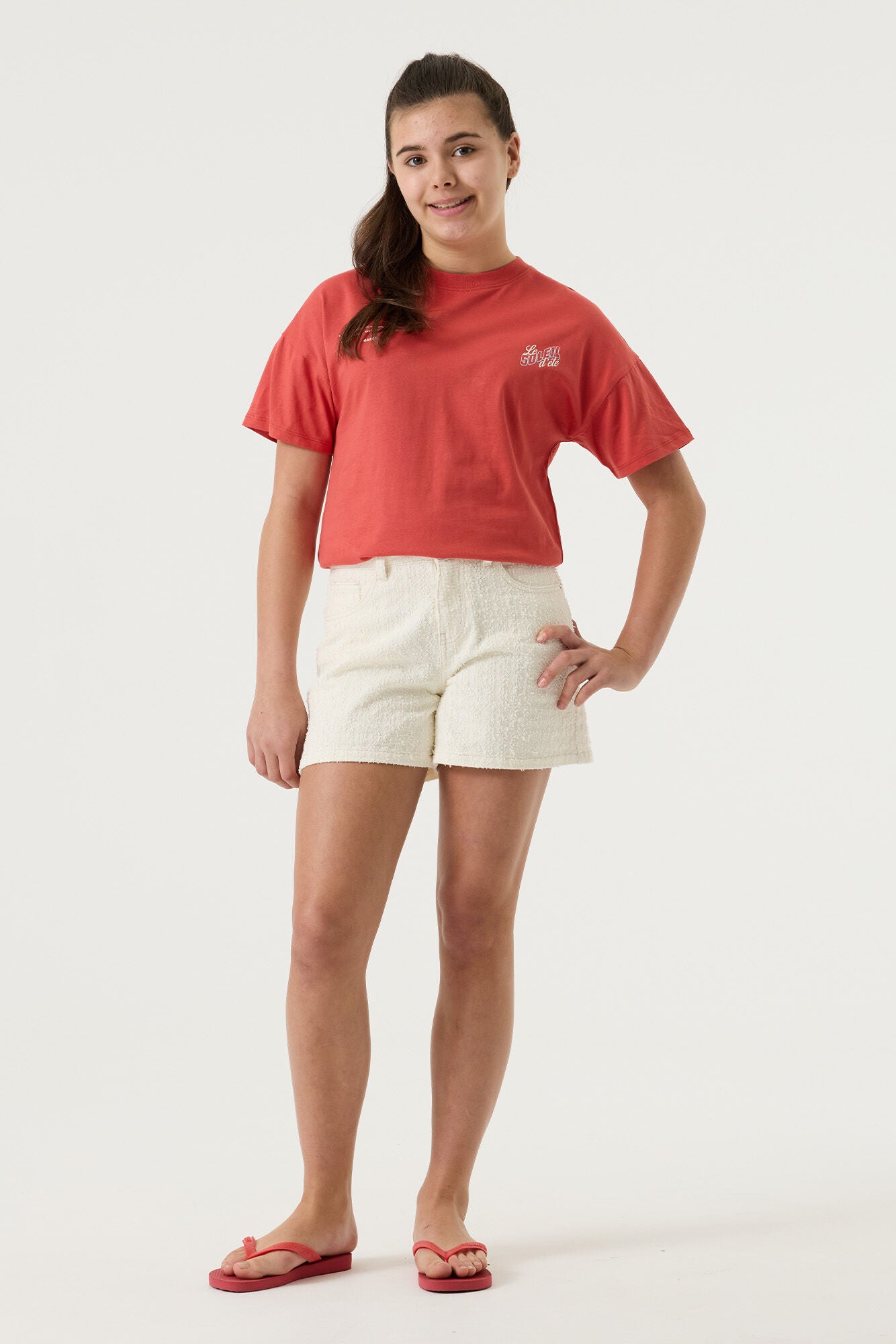Meisje draagt GARCIA offwhite twill short