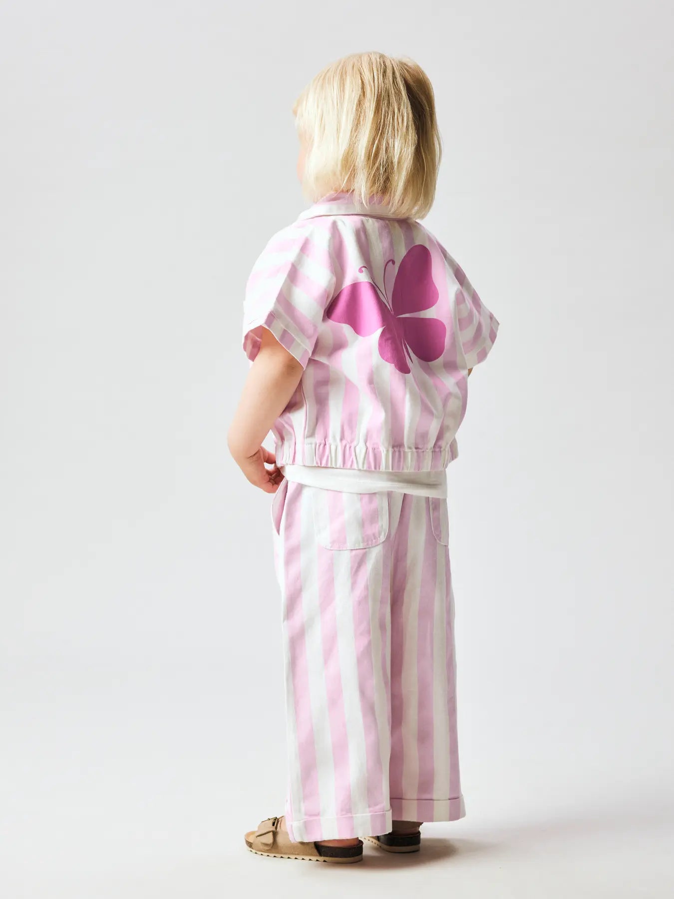 NAME IT meisjes vest gestreept roze - achterkant met print detail