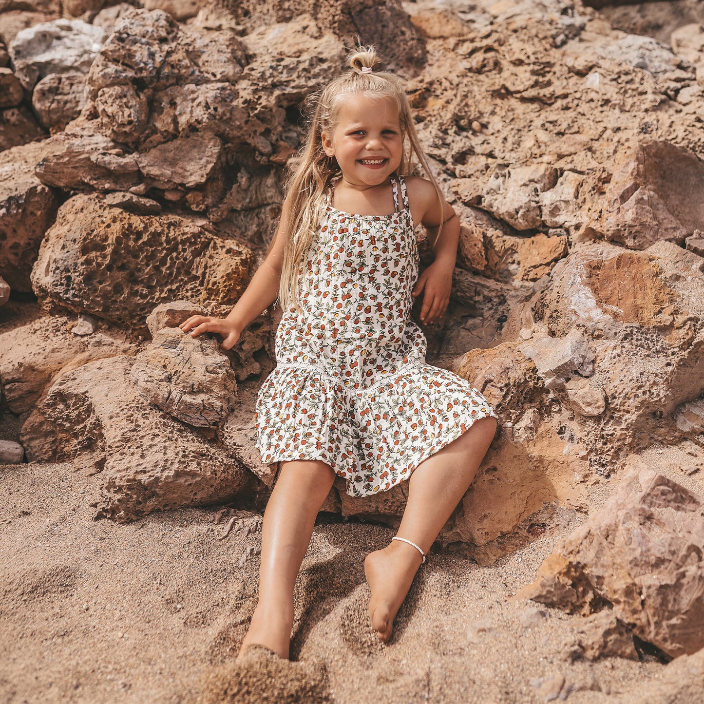 SALTED STORIES Pommegranate Meisjes Jurk - styling