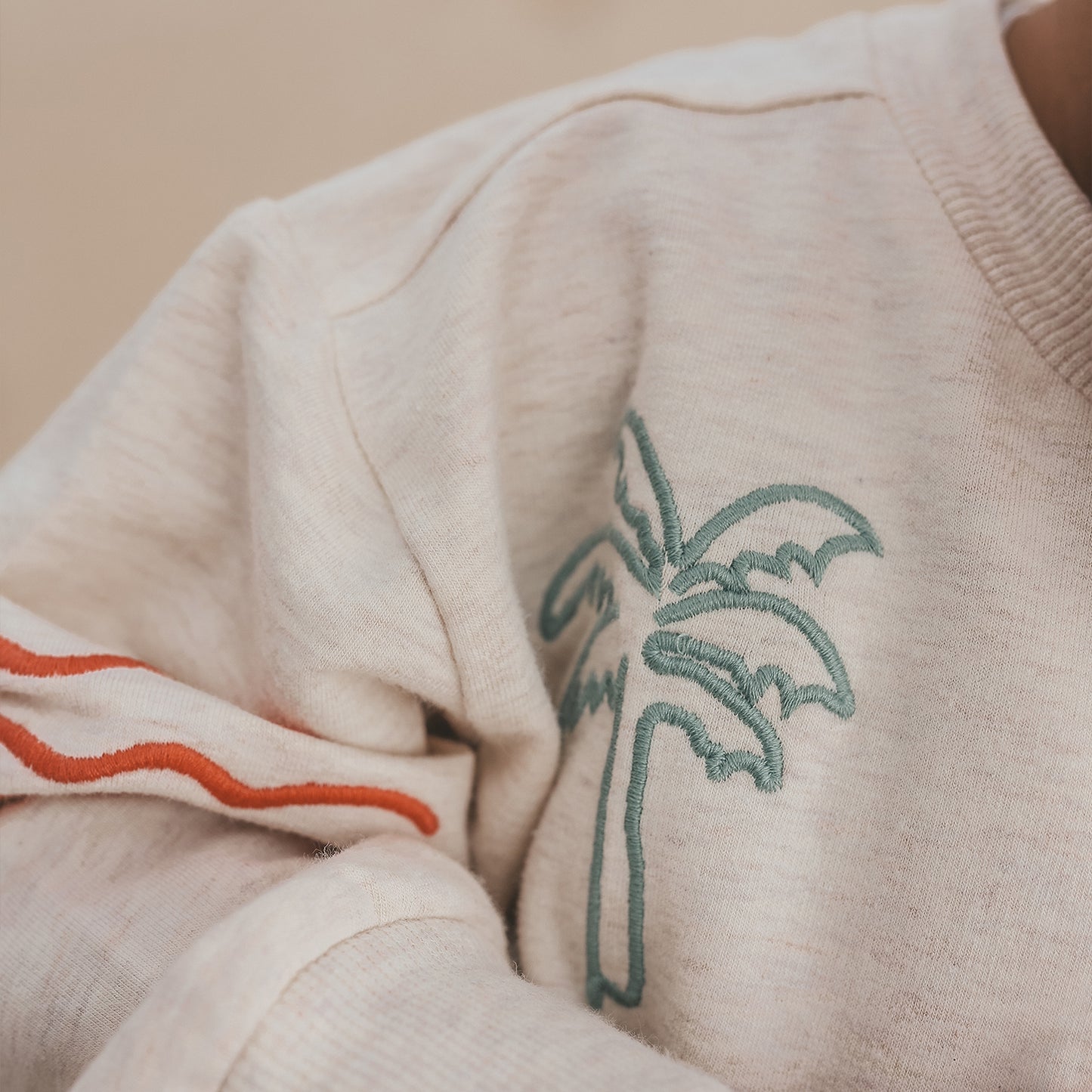 YOUR WISHES Sun Waves Oversized Sweater - detail