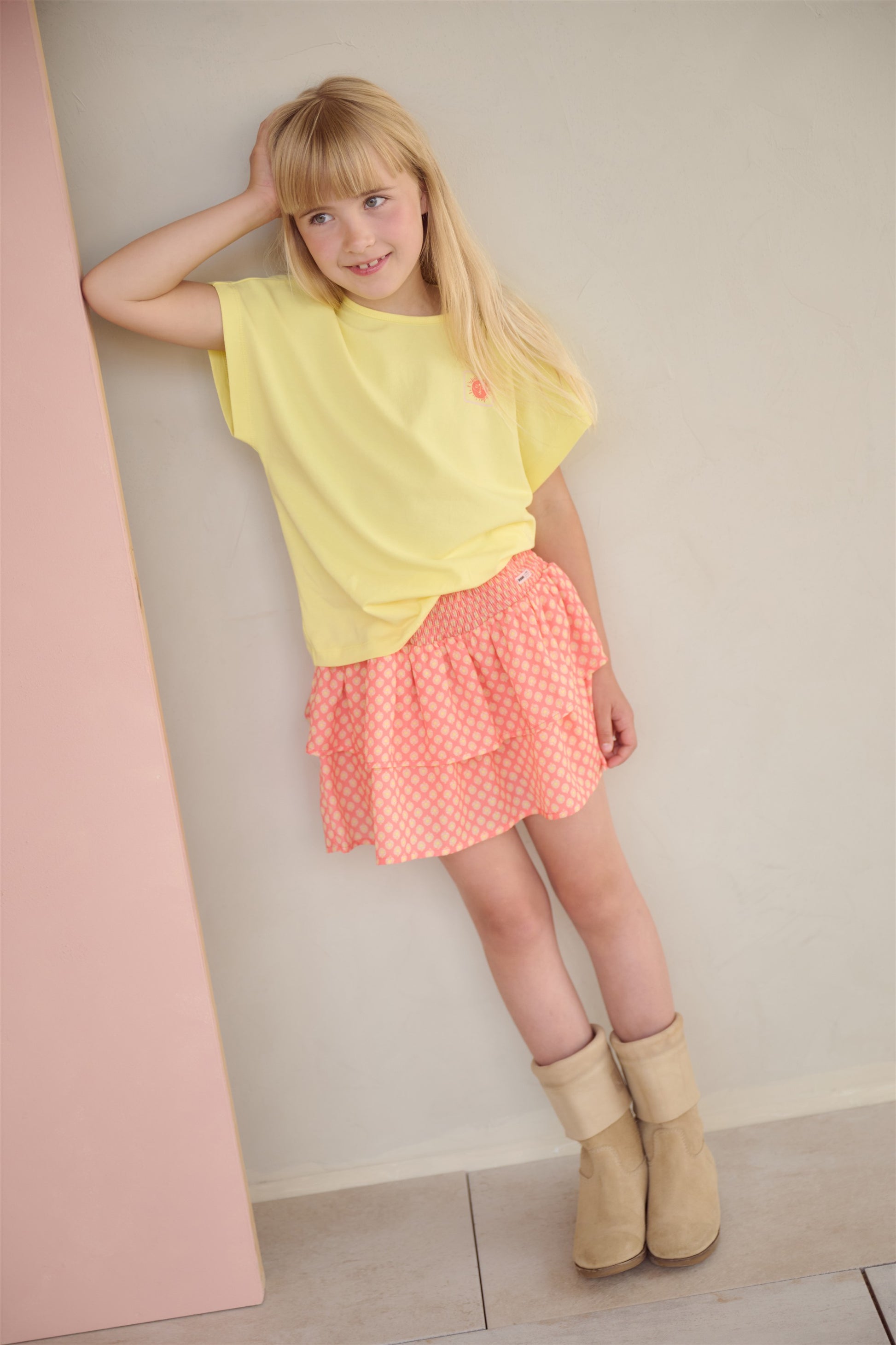 NONO smocked rok orange coral - detail all-over print meisjesrok met elastische taille