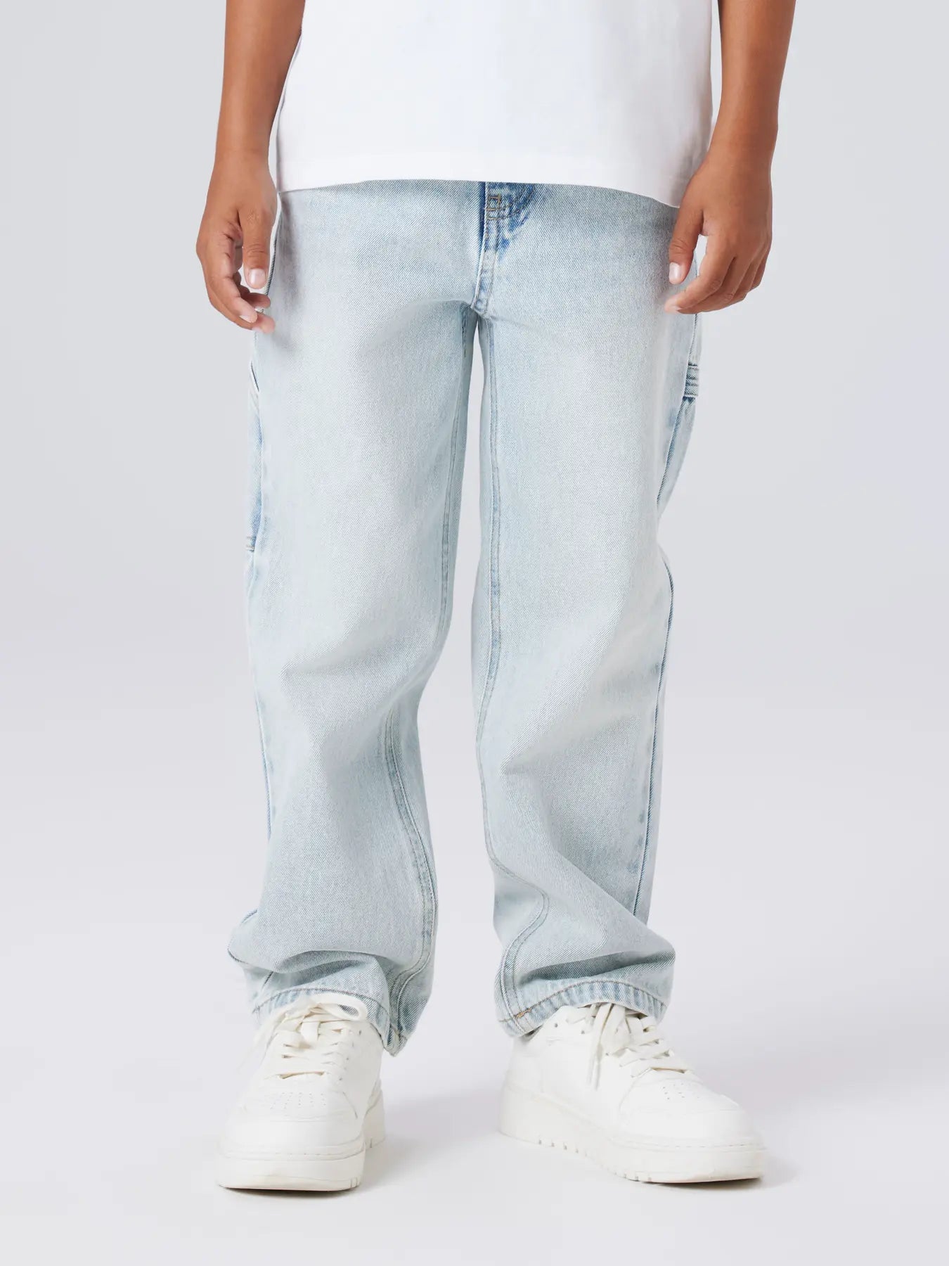close up NAME IT RYAN carpenter jeans light blue - jongen gestyled
