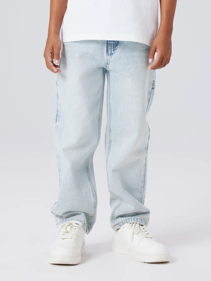 close up NAME IT RYAN carpenter jeans light blue - jongen gestyled