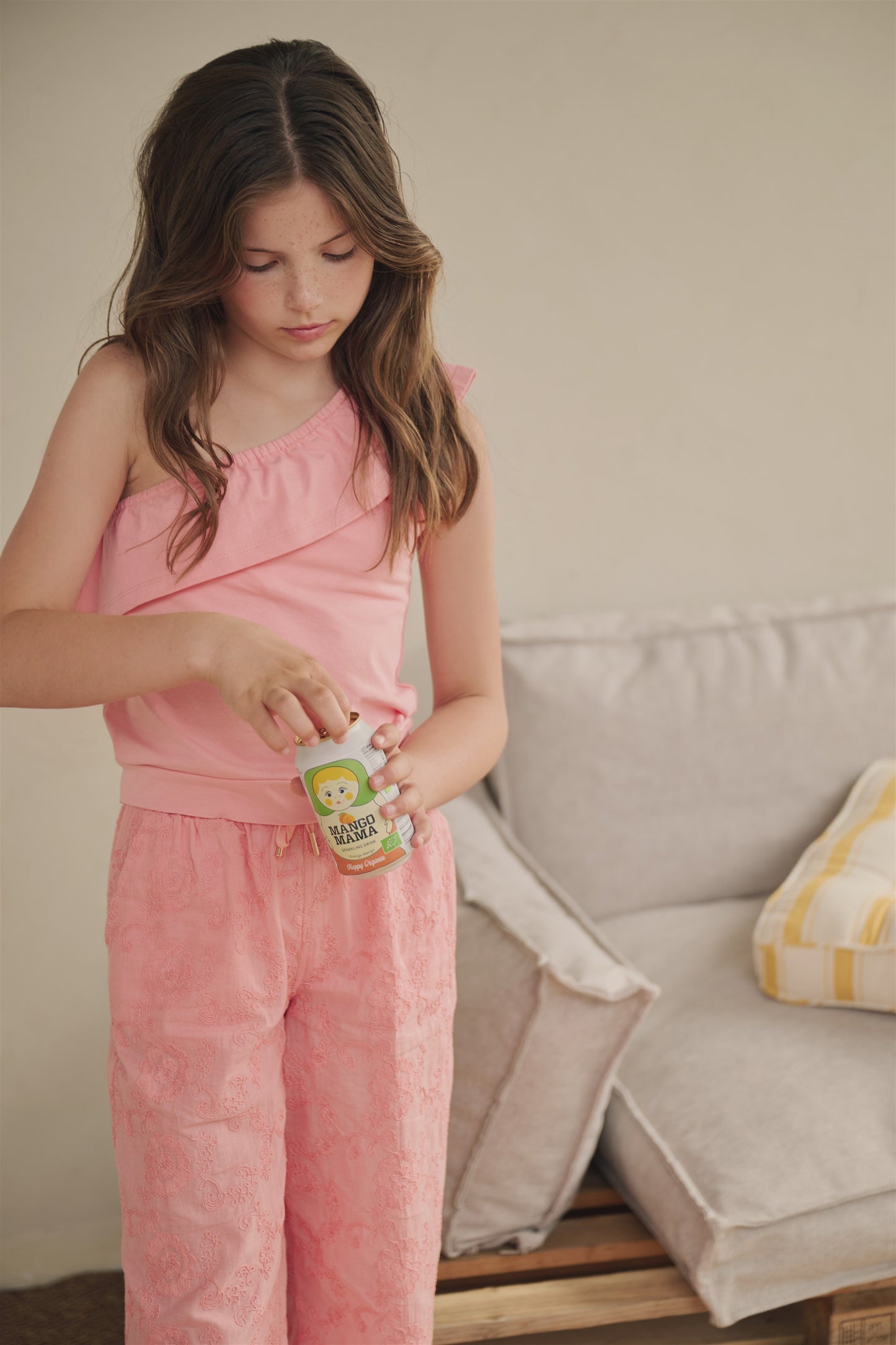 NoBell One Sleeve Top - Roze - gestyled voorkant