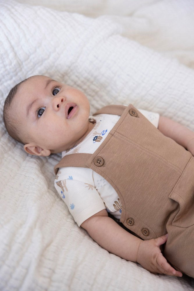 Feetje Tuinbroek Kort Sssiesta - Baby Salopette Camel -gestyled