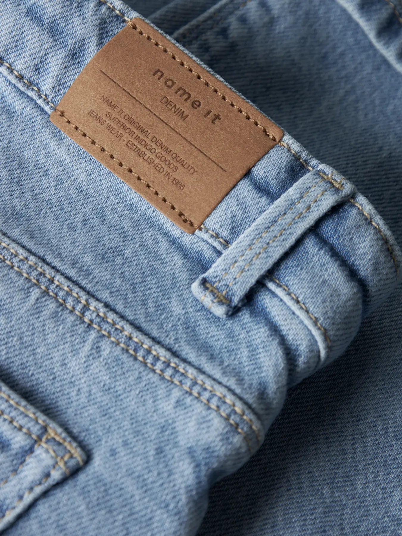 NAME IT straight fold jeans light blue meisjes - achterzakken detail