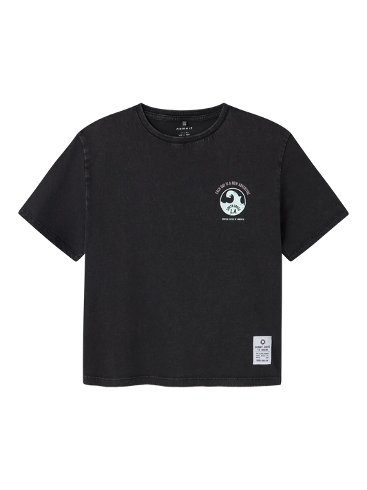 T-SHIRT NEW ADVENTURE ZWART