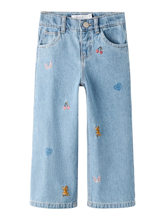 JEANS MET WIJDE PIJPEN EN LEUK BORDUURSEL