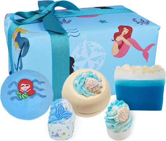 Bomb Cosmetics Part Time Mermaid Gift Pack kado doos met bad, zeep en verzorgingsproducten